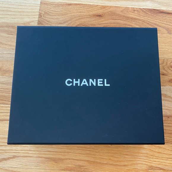 Mini Chanel 22S Bucket Bag Pearl Crush - Picture 16 of 16